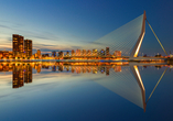 Durch seine effektvolle Skyline gilt Rotterdam als das niederländische Frankfurt am Main.