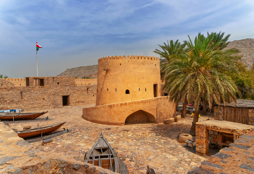 Machen Sie einen Abstecher zum Fort Khasab.