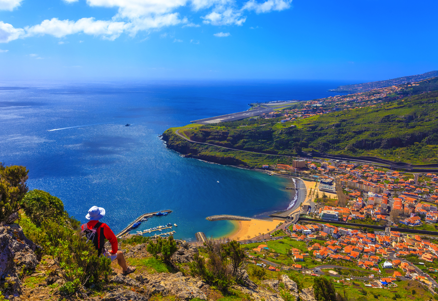 Freuen Sie sich auf einen Traumurlaub in Machico an der Ostküste Madeiras.