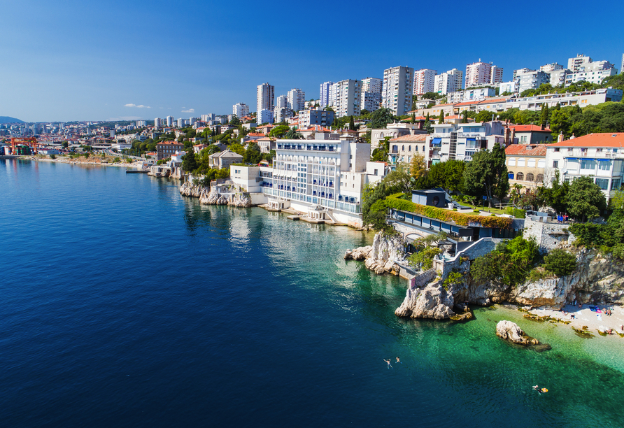Unternehmen Sie einen Ausflug nach Rijeka.