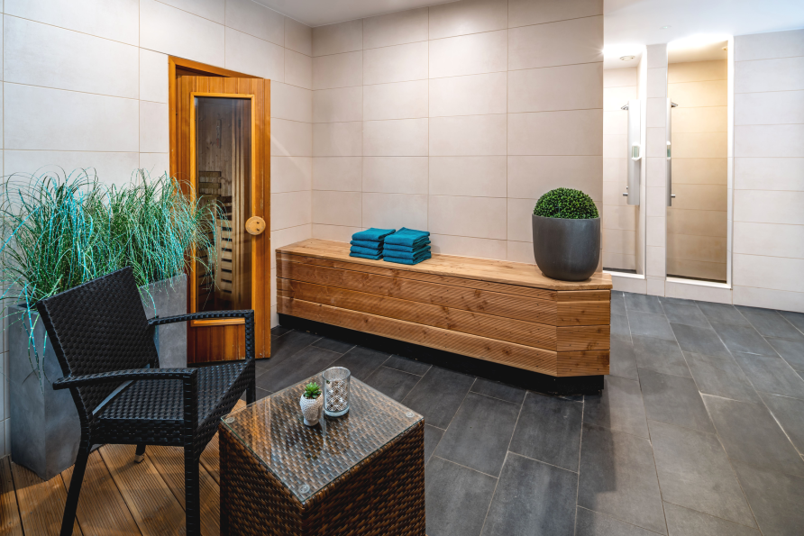 Lassen Sie in der Sauna die Seele baumeln.