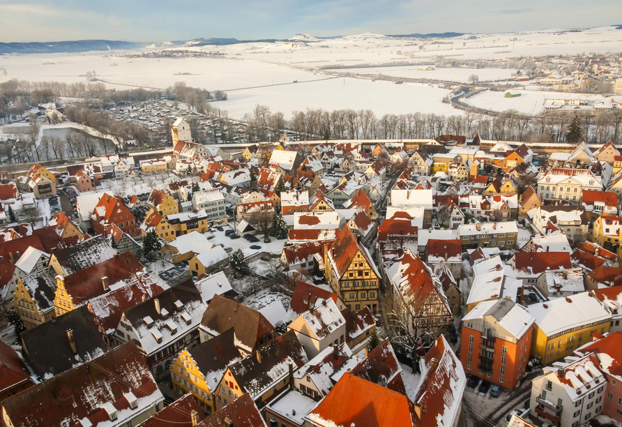 Winterlicher Blick über die Stadt Nördlingen