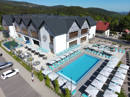 Das Hotel Artus begrüßt Sie im wunderschönen Riesengebirge zu Ihrer Auszeit.