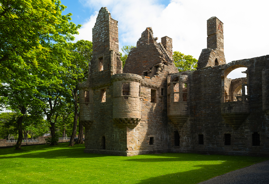 Besuchen Sie die Ruine des einst prächtigen Palastes des tyrannischen Earls of Oakney in Kirkwall.
