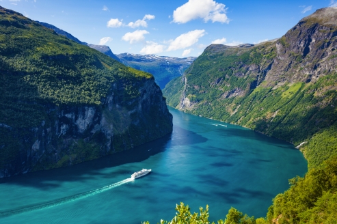 Erleben Sie das UNESCO-Weltnaturerbe Geirangerfjord.
