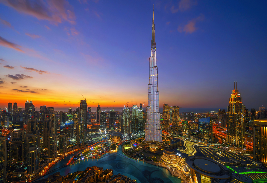Der Burj Khalifa in Dubai ist das höchste Gebäude der Welt.