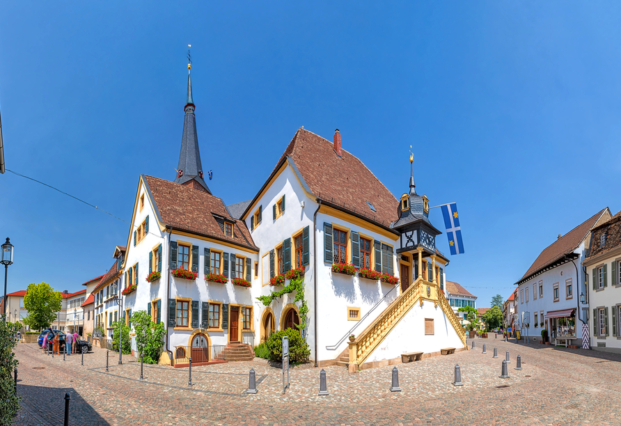 Das altehrwürdige Alte Rathaus von Deidesheim 