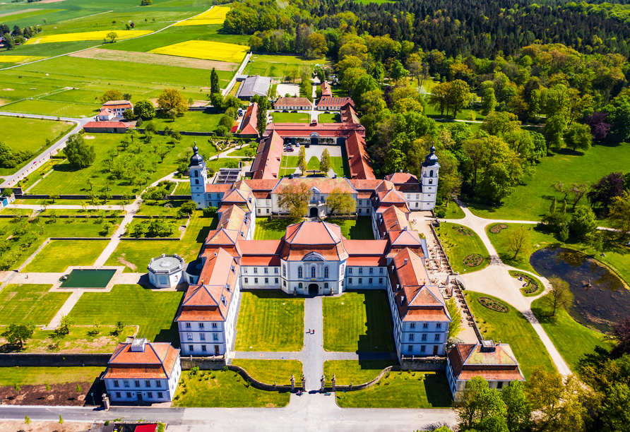Entdecken Sie das barocke Schloss Fasanerie bei Fulda.