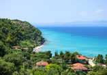 Idyllische Dörfer wie Afytos bieten einen traumhaften Ausblick über die Küste Chalkidikis.