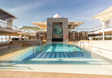 Pool an Bord der Mein Schiff 6