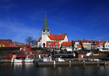  Rønne ist die größte Stadt der dänischen Insel Bornholm und reich an Geschichte und Kultur.