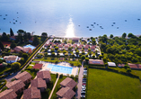 Das Onda Blu Resort am Gardasee bei Sonnenschein