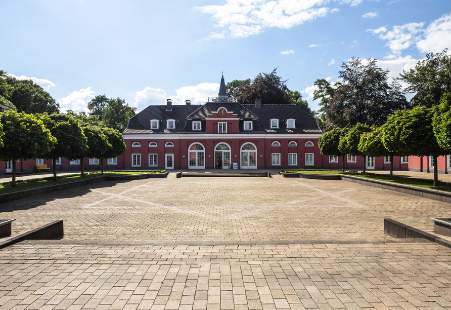 Das Schloss Oberhausen wartet darauf, von Ihnen entdeckt zu werden.