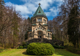 Die Votivkapelle St. Ludwig als Gedenkstätte für König Ludwig II. von Bayern am Starnberger See