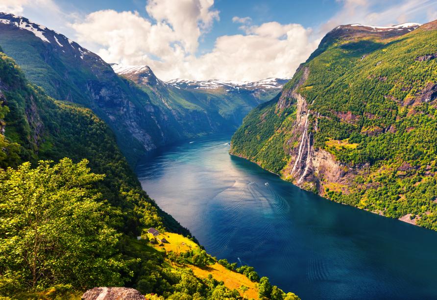 Der Geirangerfjord wird ein Höhepunkt Ihrer Kreuzfahrt durch die norwegischen Fjorde sein.