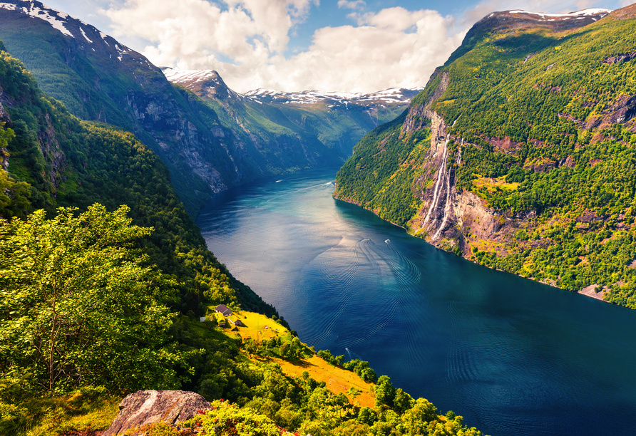 Der Geirangerfjord wird ein Höhepunkt Ihrer Kreuzfahrt durch die norwegischen Fjorde sein.