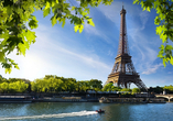 Der Eiffelturm an der Seine – das Wahrzeichen von Paris