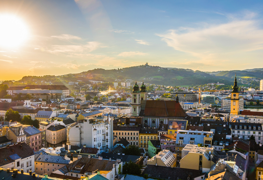 Sie erreichen die drittgrößte Stadt Österreichs: Linz