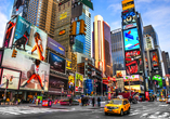 Der Times Square in der Millionenmetropole New York ist schnelllebig und bunt – hier gibt es vieles zu entdecken.