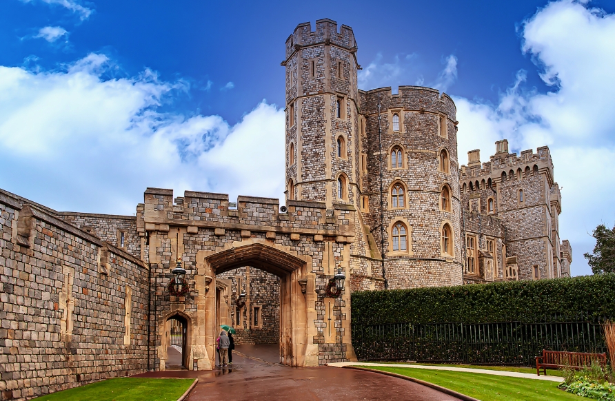 Ein spannender Ausflug führt Sie nach Windsor, wo Sie das eindrucksvolle Windsor Castle besuchen.