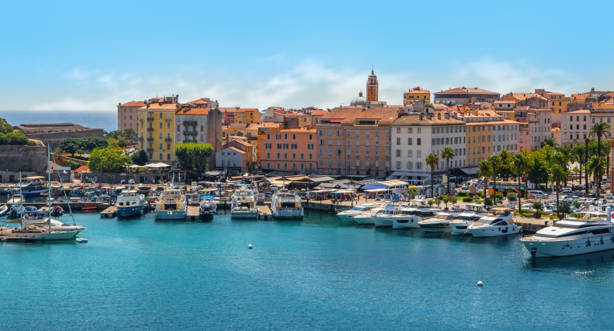 Genießen Sie Ihren Aufenthalt in Ajaccio auf der Insel Korsika.