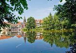 Stadtansicht am Seeufer in Rotenburg an der Fulda.