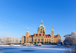 Neues Rathaus von Hannover im Winterschlaf
