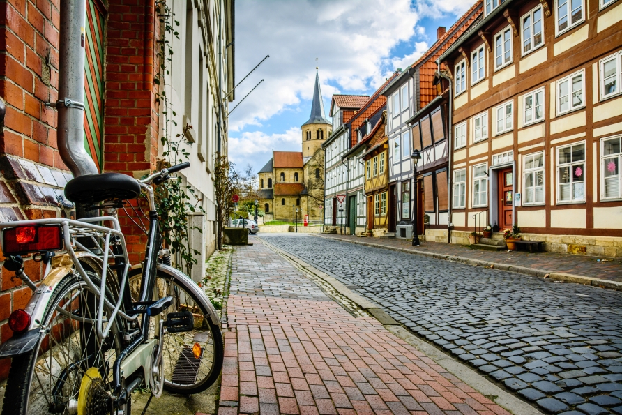 Die Altstadt von Goslar befindet sich ganz in der Nähe und lädt zur Erkundung ein.