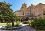 Bei Ihrer Tour durch Tarragona kommen Sie auch an der malerischen Kathedrale vorbei.