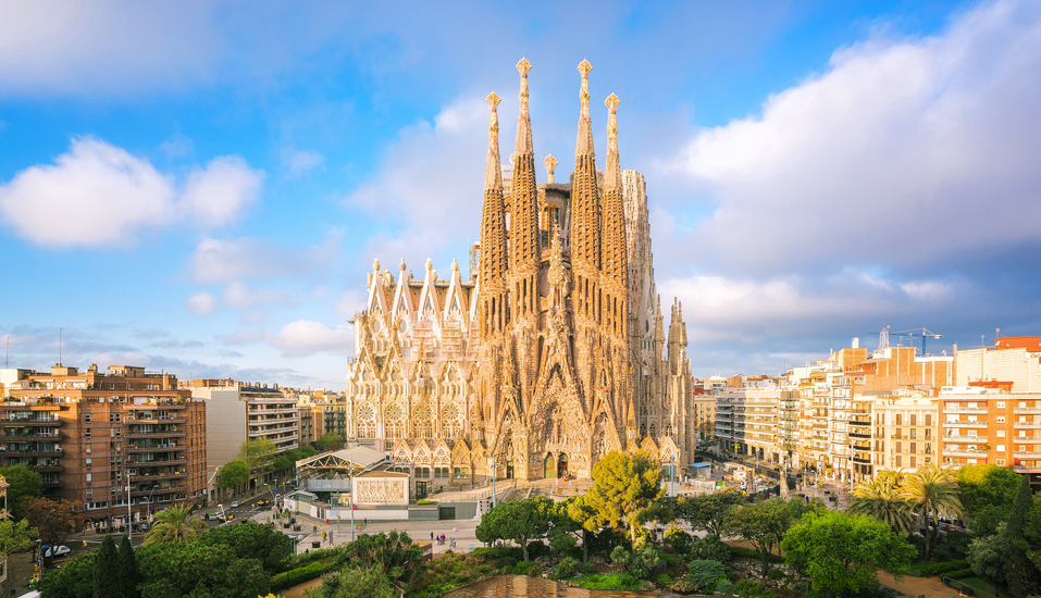 Freuen Sie sich auf die inkludierte Stadtbesichtigung von Barcelona!