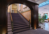 Die Kaisertreppe im Grand Hotel Kaiserhof Victoria
