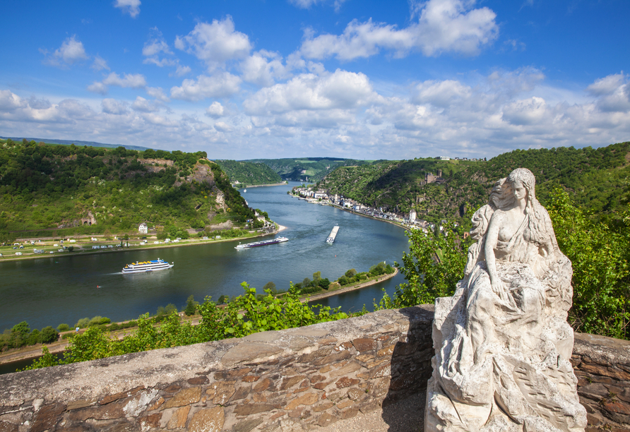 Machen Sie einen Ausflug von St. Goarshausen auf den berühmten Loreley-Felsen.