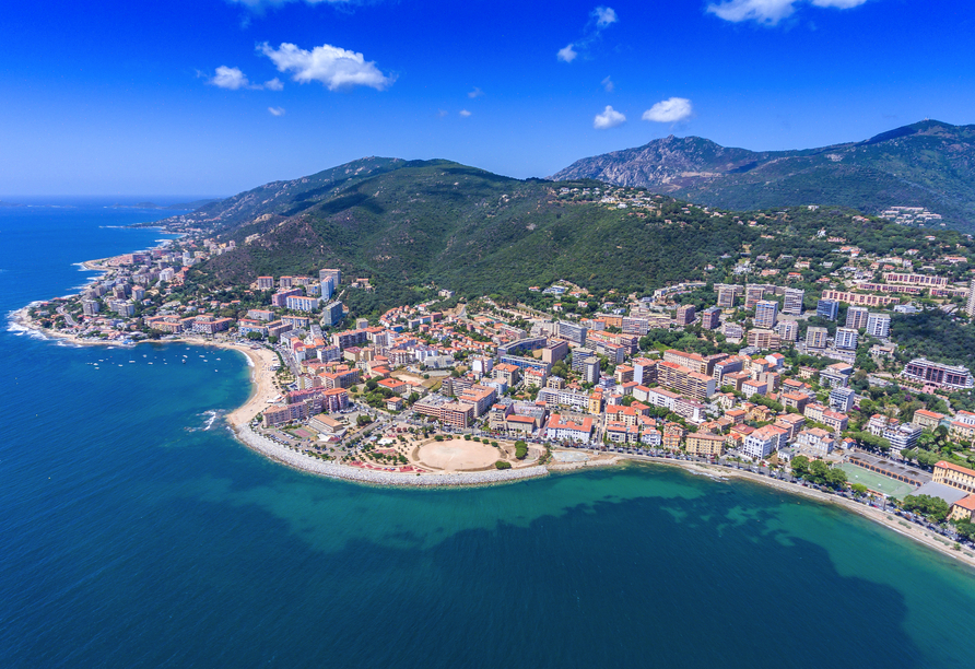 Ajaccio ist die Hauptstadt von Korsika und die Geburtstadt Napoléon Bonapartes.