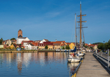 Erkunden Sie den Hafen und die Altstadt von Wolgast.