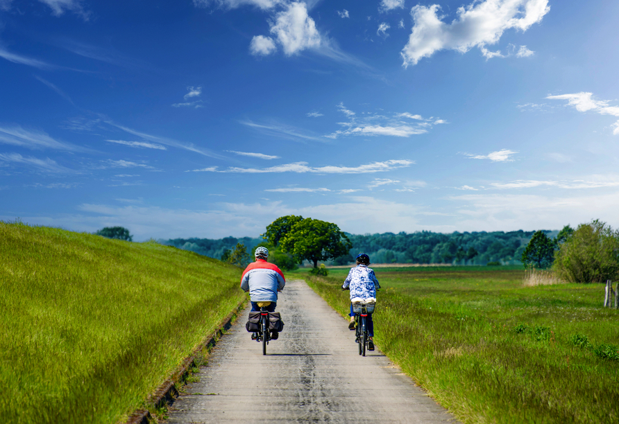 Auf dieser Reise erwarten Sie gemütliche Fahrradtouren auf abwechslungsreichen Routen.