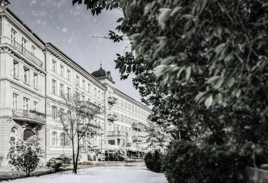 Freuen Sie sich schon jetzt auf Ihren Weihnachtsurlaub im Grand Hotel Kaiserhof Victoria!