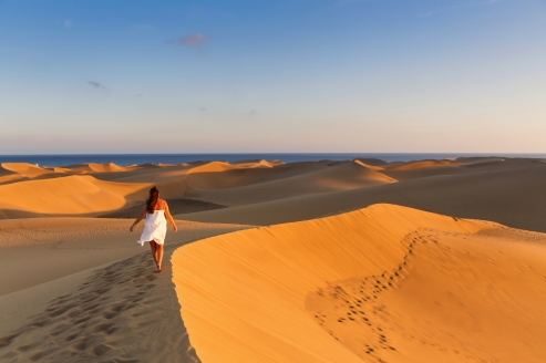 Freuen Sie sich auf die beeindruckenden goldenen Dünen von Maspalomas auf Gran Canaria.