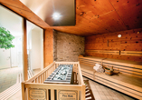 Auch die Sauna Ihres Urlaubshotels bietet Ihnen wohltuende Entspannung.