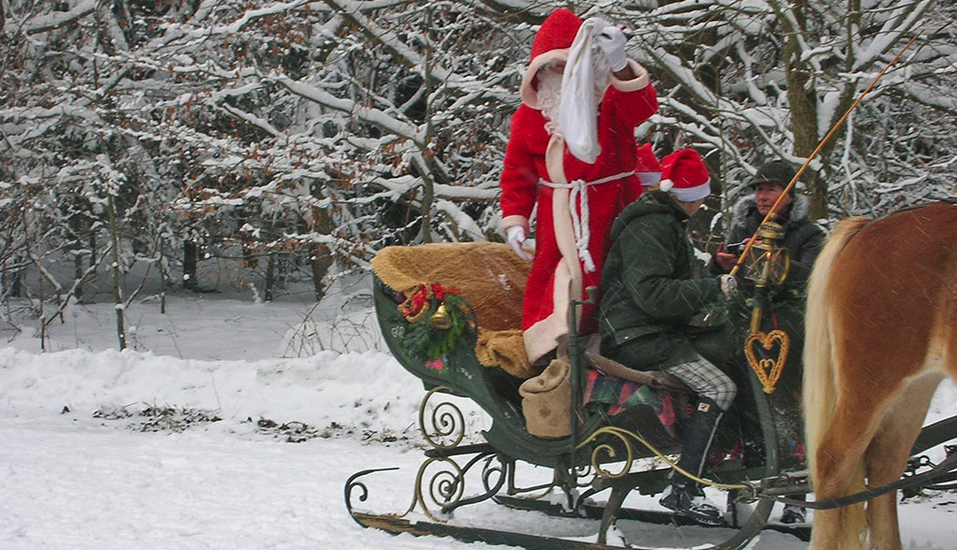 Der Weihnachtsmann hat viel zu tun. Sie hingegen können in aller Ruhe entspannen und Ihren Urlaub genießen.