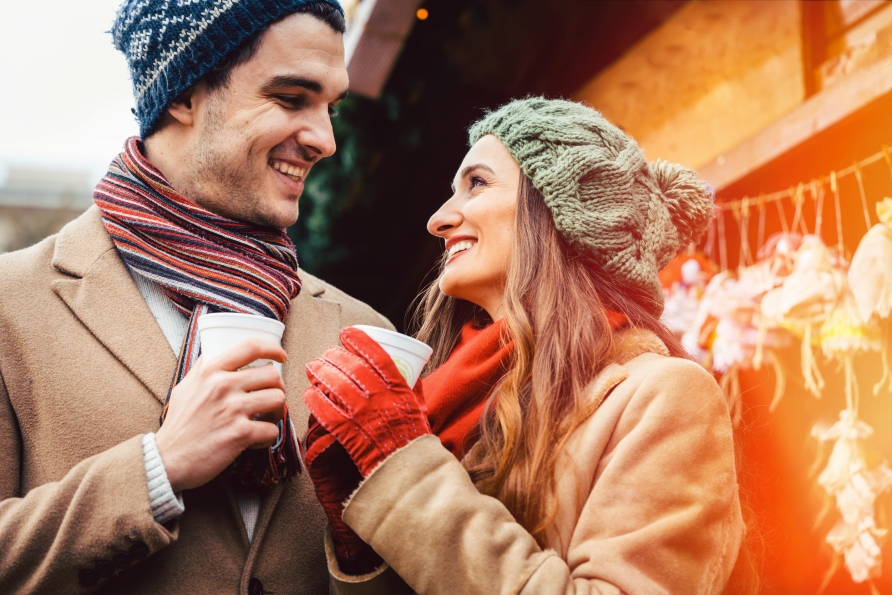 Im Freilichtmuseum Skansen besuchen Sie auch den traditionellen Weihnachtsmarkt.