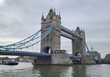 Die Tower-Bridge ist eines der bekanntesten Wahrzeichen Londons.