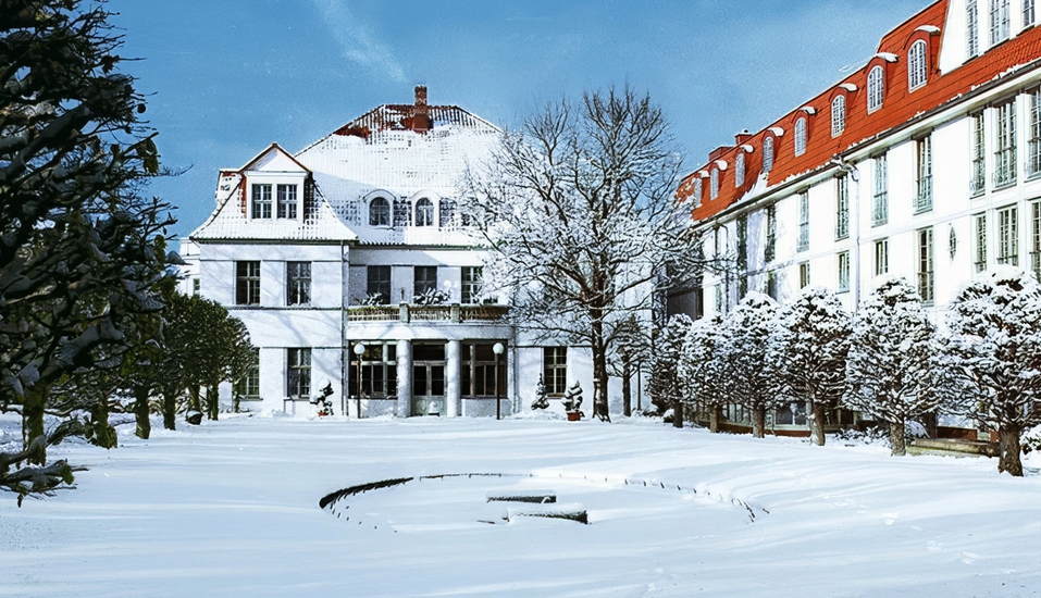 Hotel Villa Heine, Außenansicht Winter