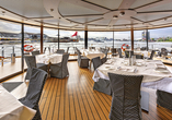 Panorama-Restaurant an Bord von Alina