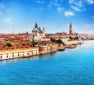 Freuen Sie sich auf Venedig und viele weitere Höhepunkte in Norditalien.