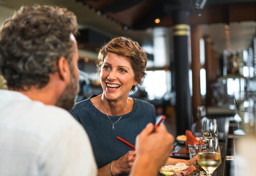 Genießen Sie die große Auswahl an Restaurants an Bord.