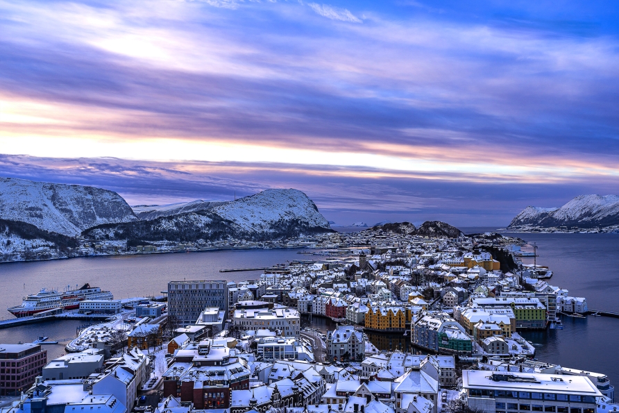 Ålesund in den Wintermonaten