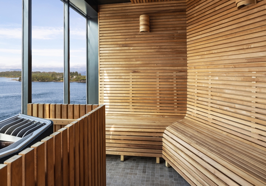 Entspannen Sie in der Sauna an Bord.