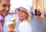 Genießen Sie in Rom ein echtes italienisches Gelato und lassen Sie sich das süße Lebensgefühl Italiens auf der Zunge zergehen.