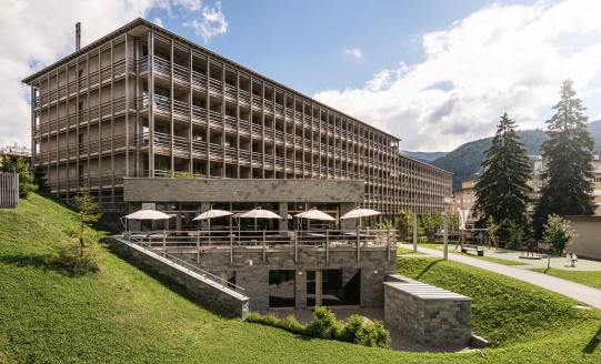 Außenansicht Ihres AMERON Davos Swiss Montain Resorts