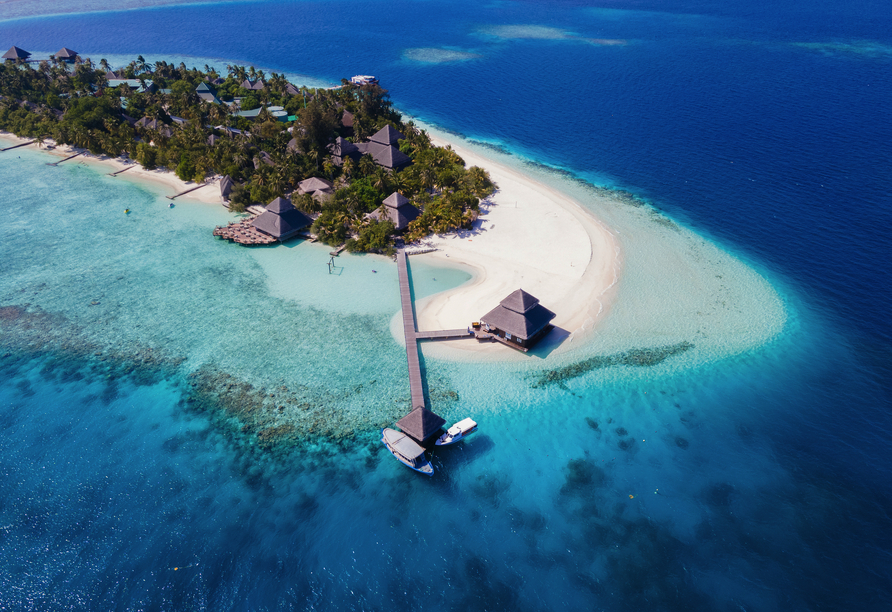 Verlängern Sie Ihre Reise um traumhafte Tage auf den Malediven im Hotel Adaaran Club Rannalhi.
